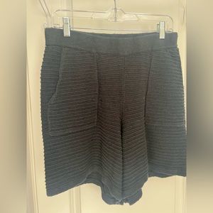 Free People Beach size L black knit shorts